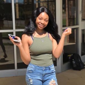 Meet your Posher, Lashanti